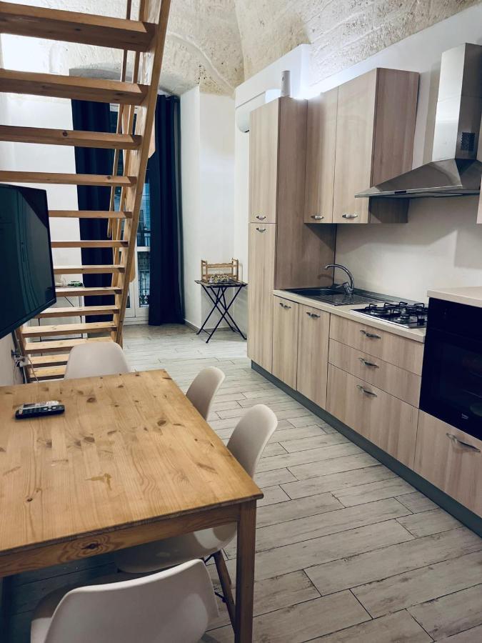 Urban Flat Dante - Timesrl Apartments Bari Bagian luar foto