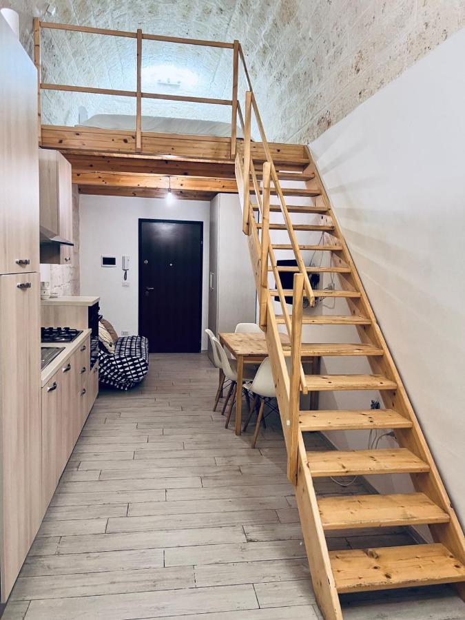 Urban Flat Dante - Timesrl Apartments Bari Bagian luar foto